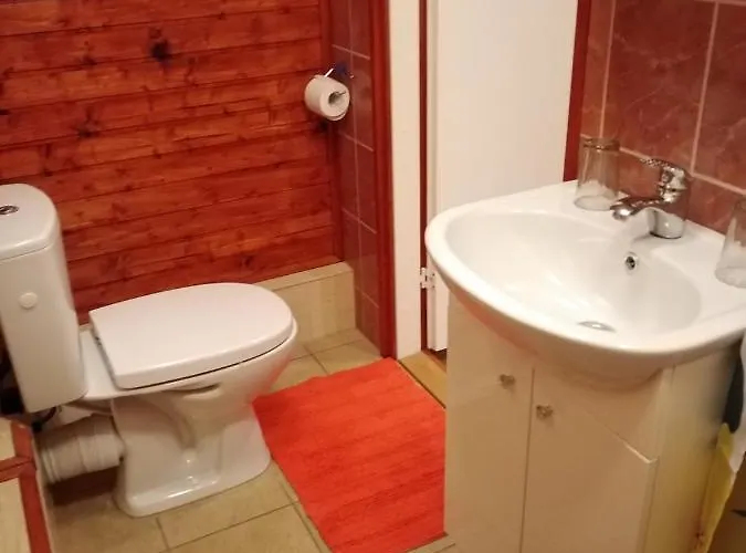 Apartman Kauba 6-6 *